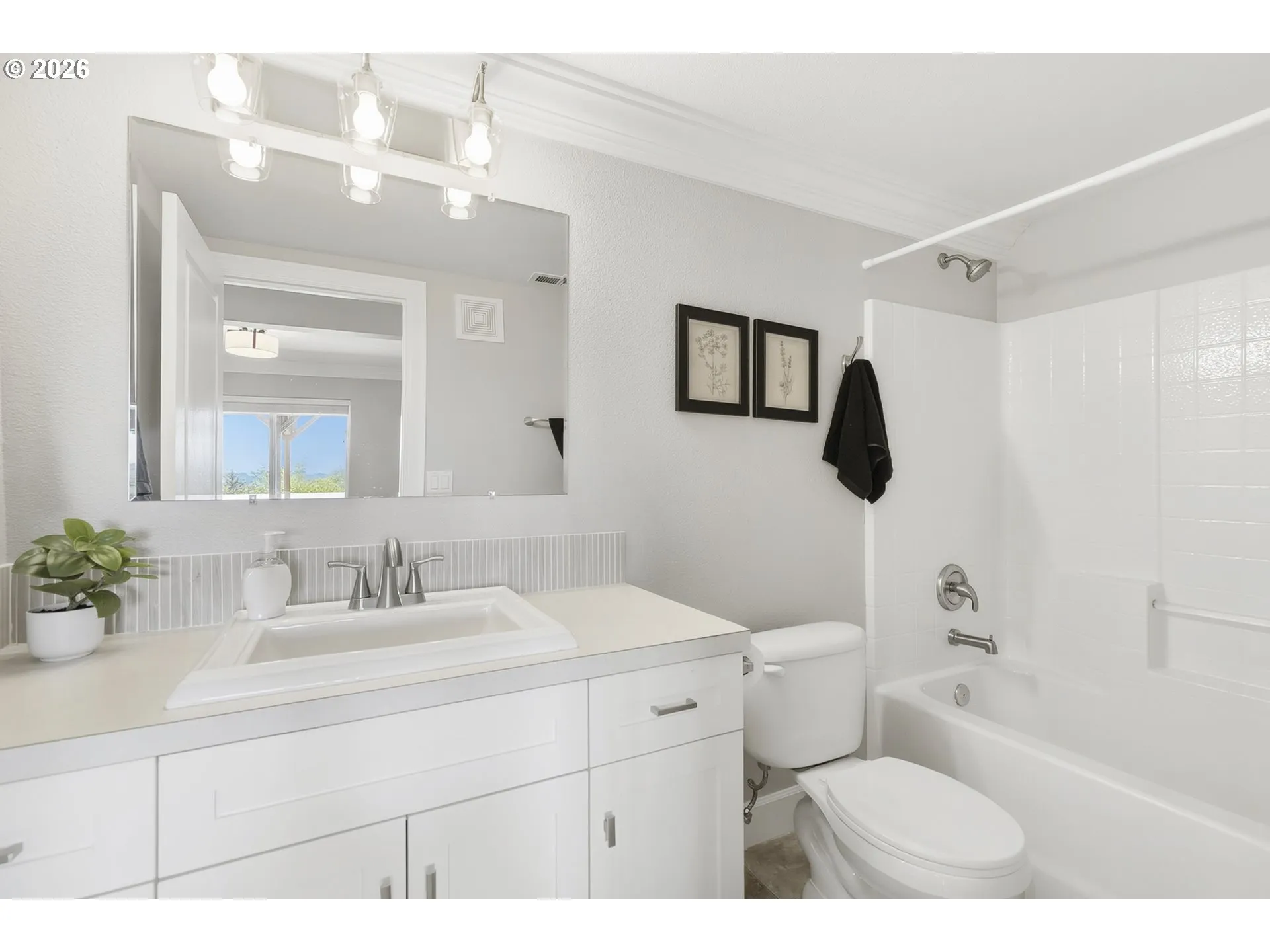 Bathroom-Lower