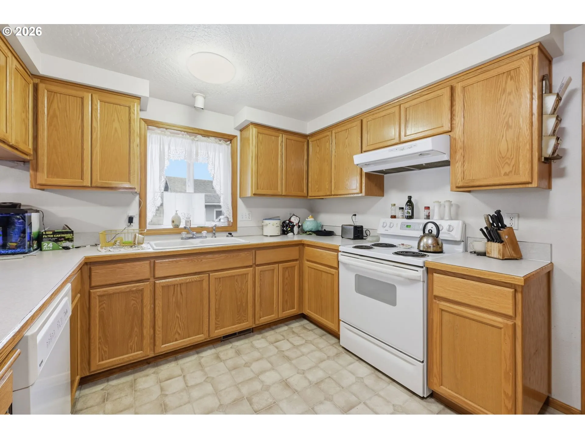 Kitchen-Oven