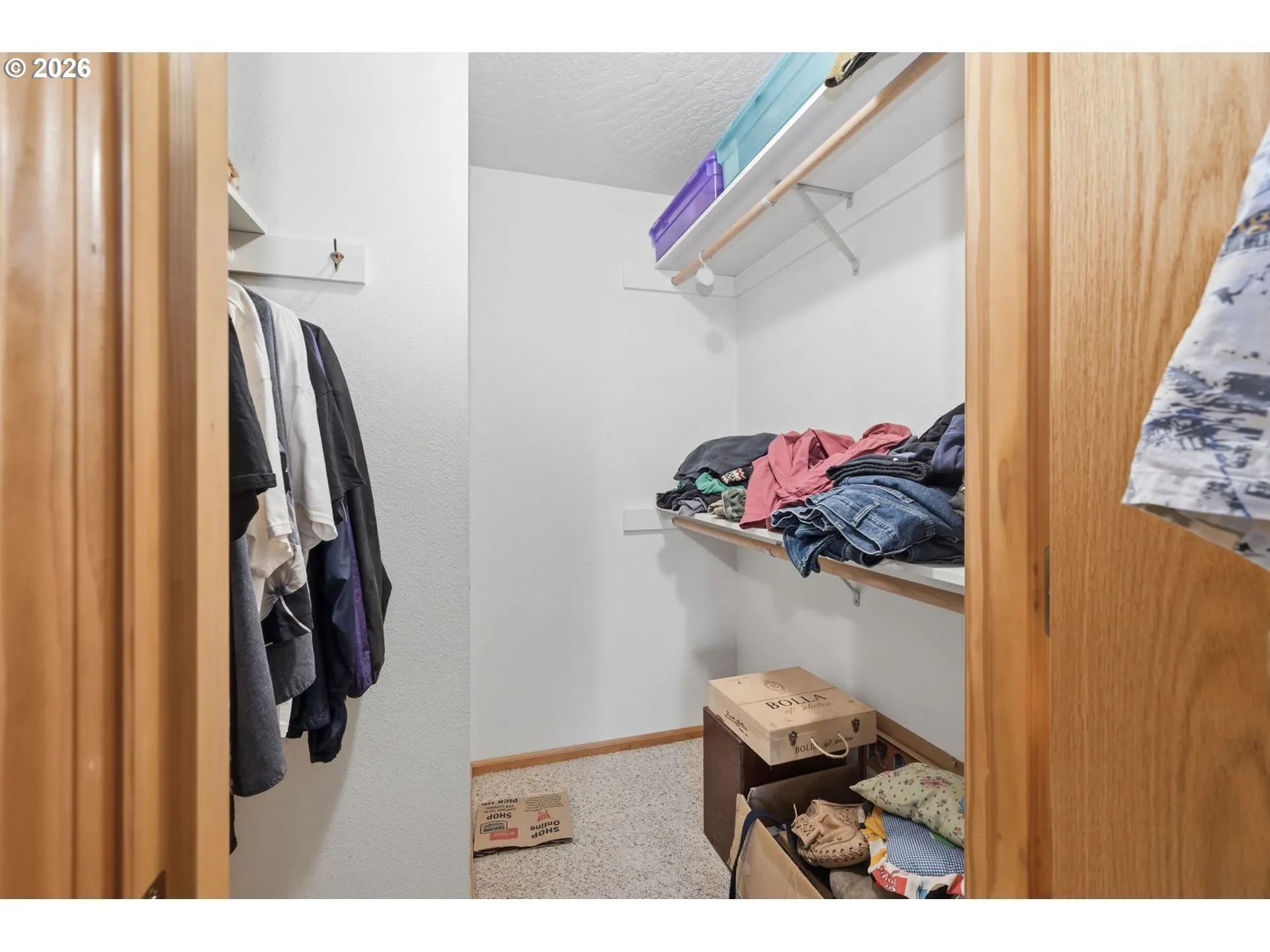 Bedroom, Owner's Suite-Walk-In Closet