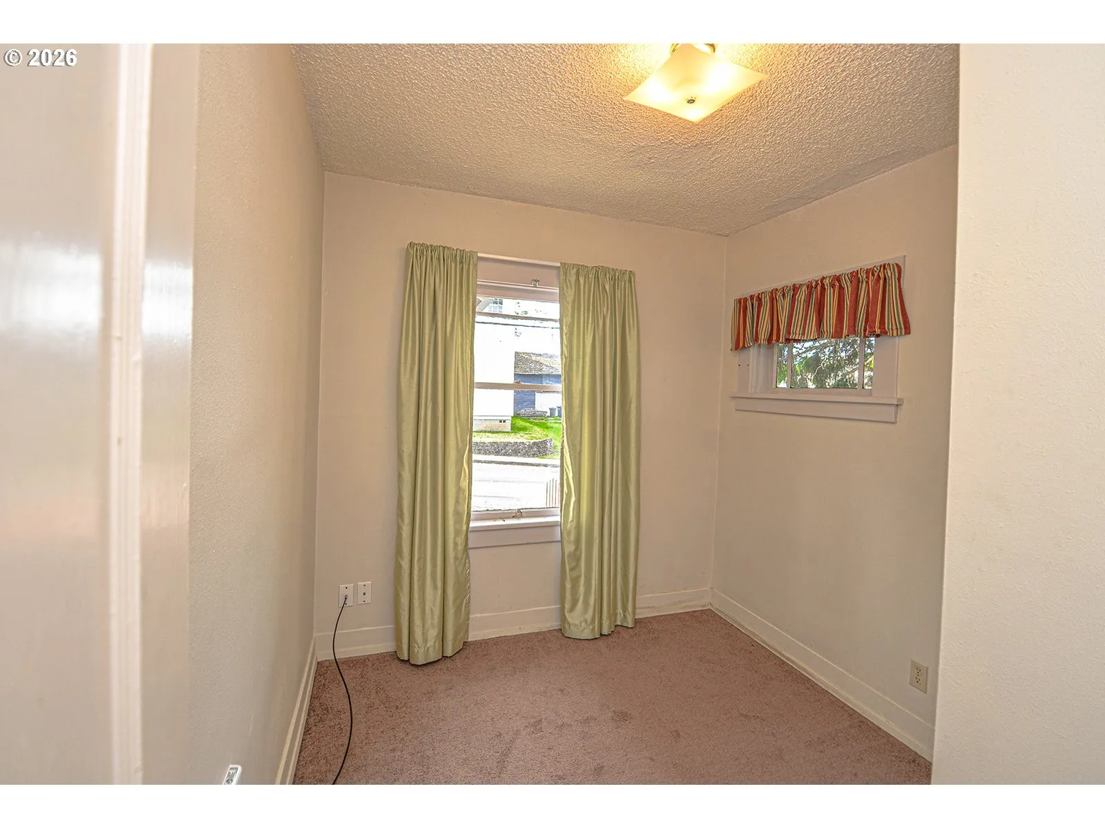 Bedroom-Main