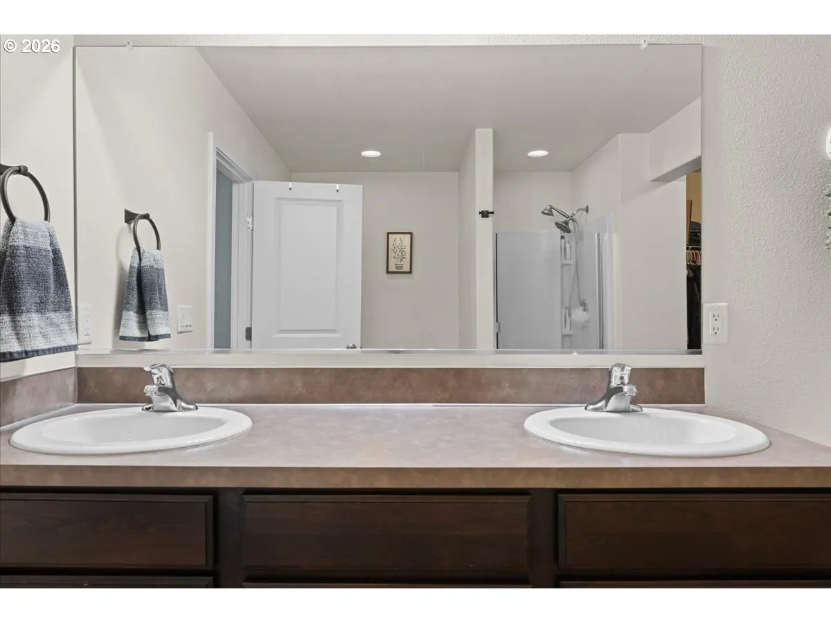 Primary Bedroom-Attached Bathroom