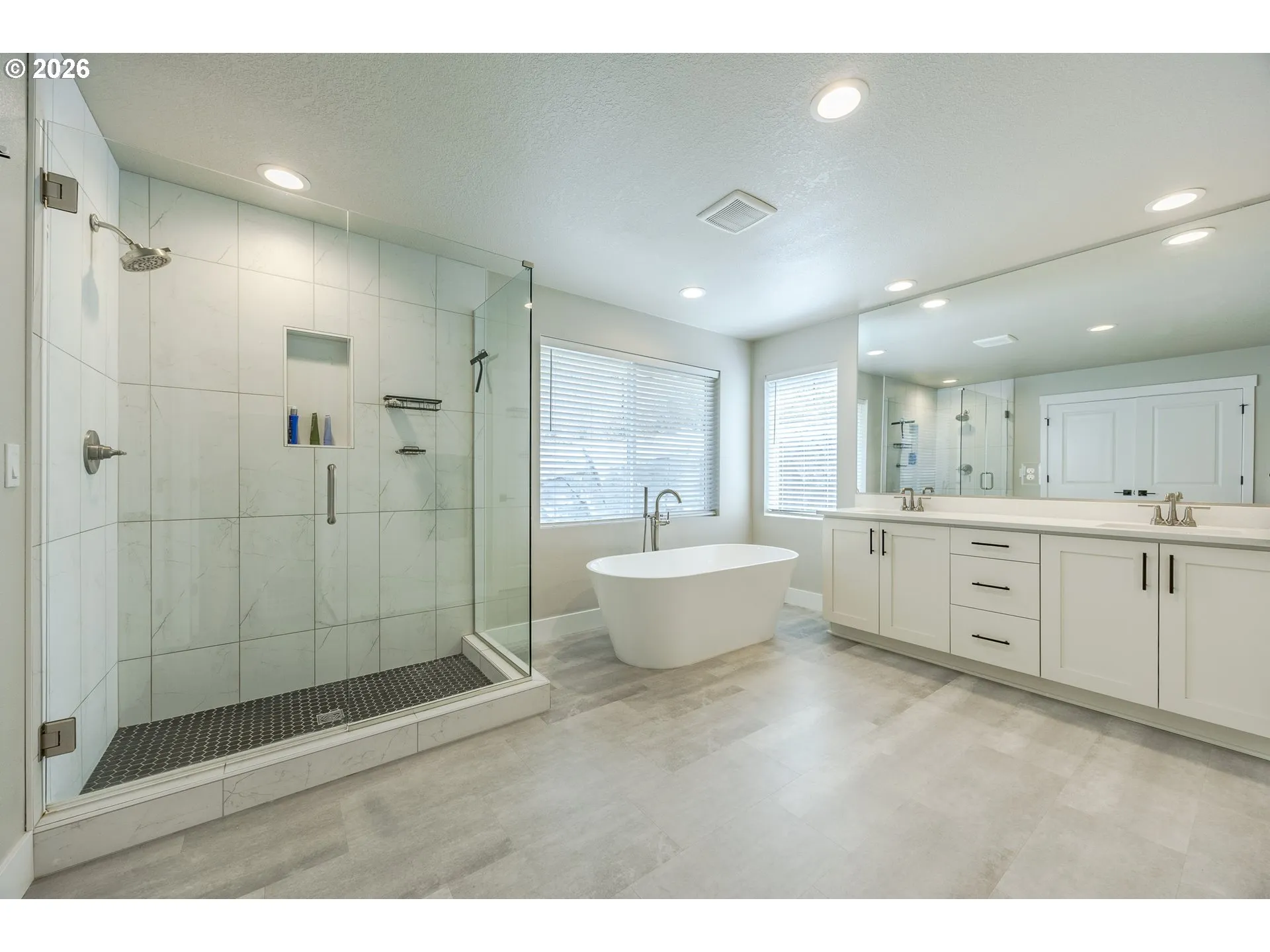 Bathroom, Attached-Walk in Shower