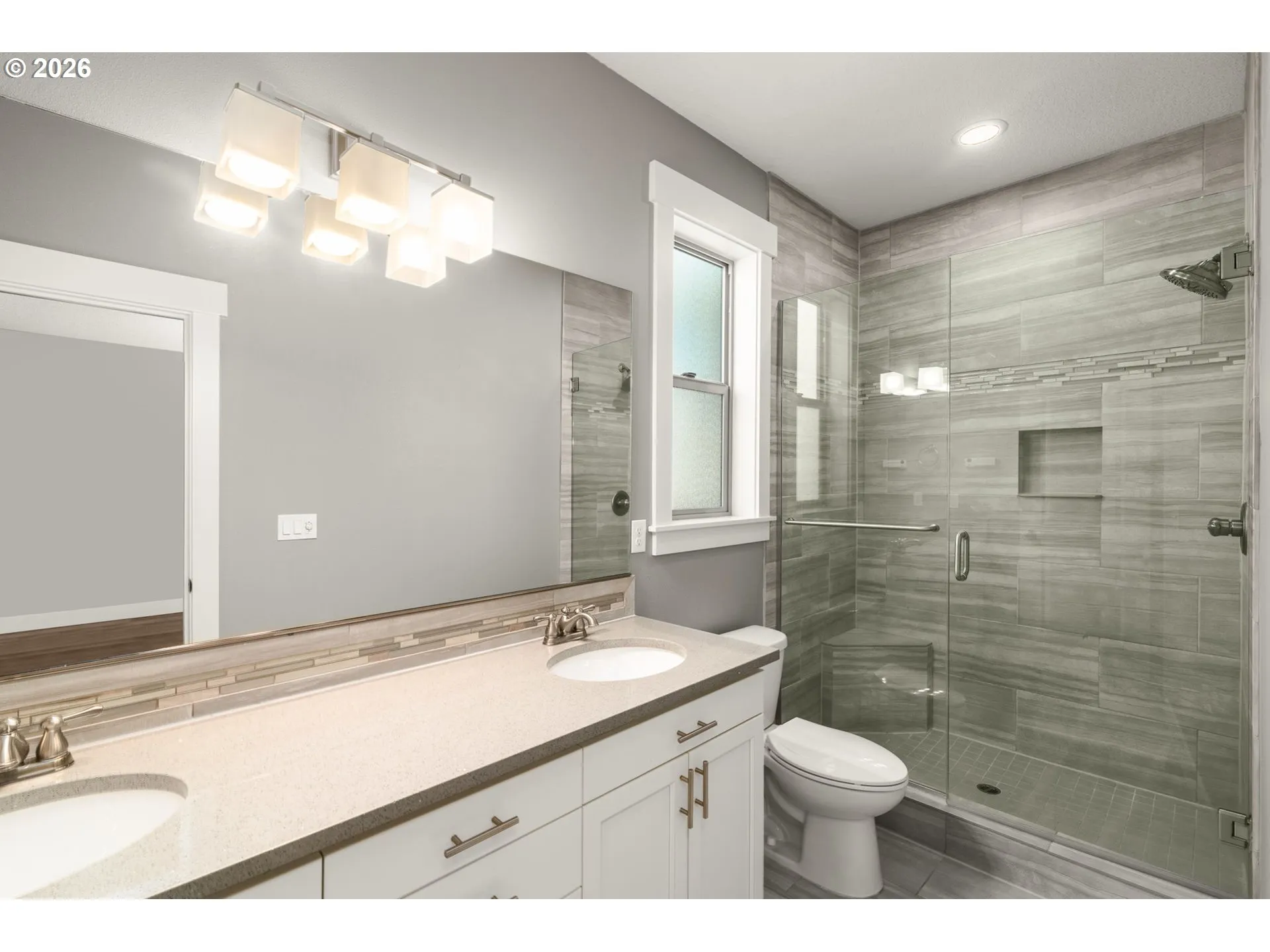 Bathroom, Attached