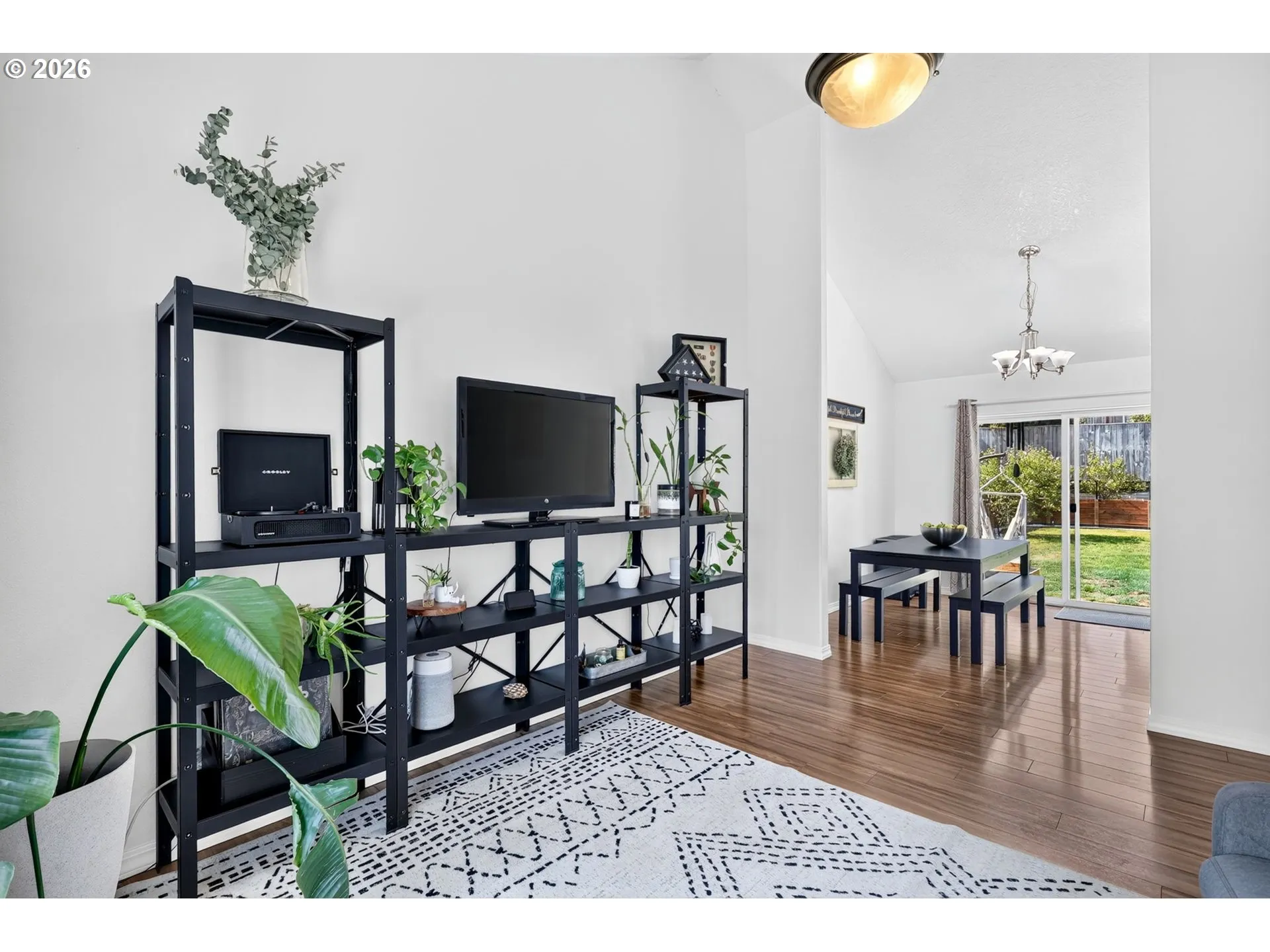 Living Room/Dining Room
