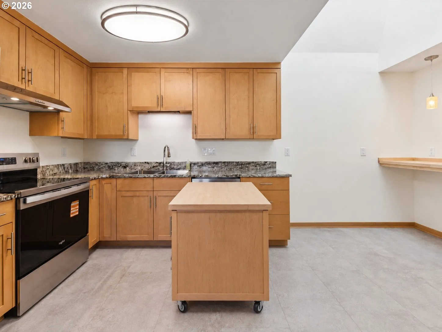 Kitchen-Island