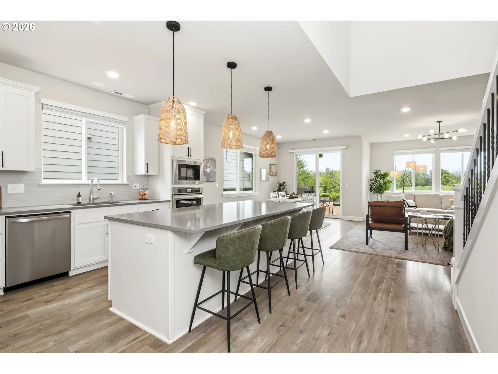 Kitchen/Dining Room-Island
