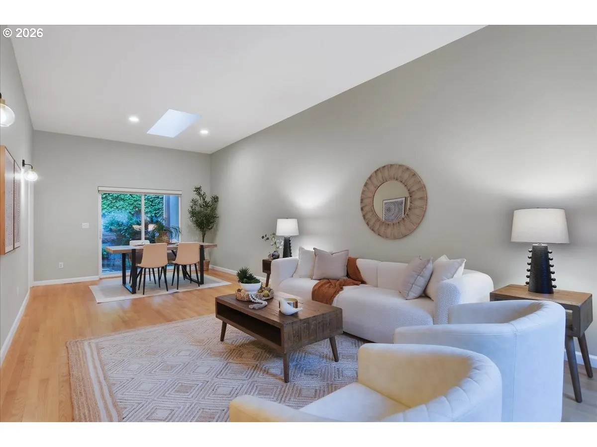 Living Room/Dining Room