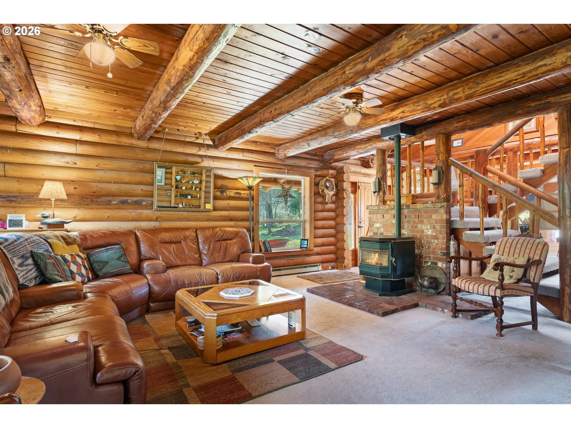 Living Room-Fireplace