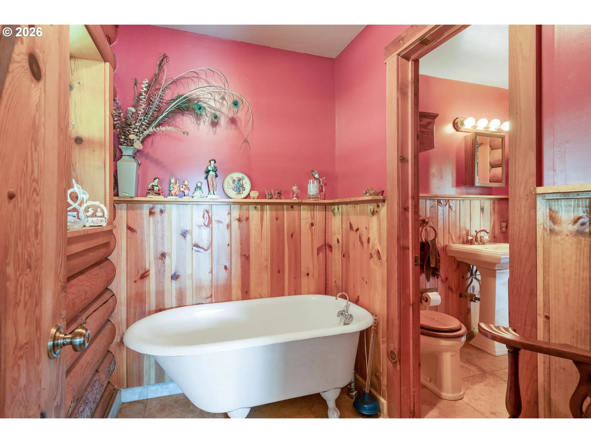 Bathroom, Attached-Main