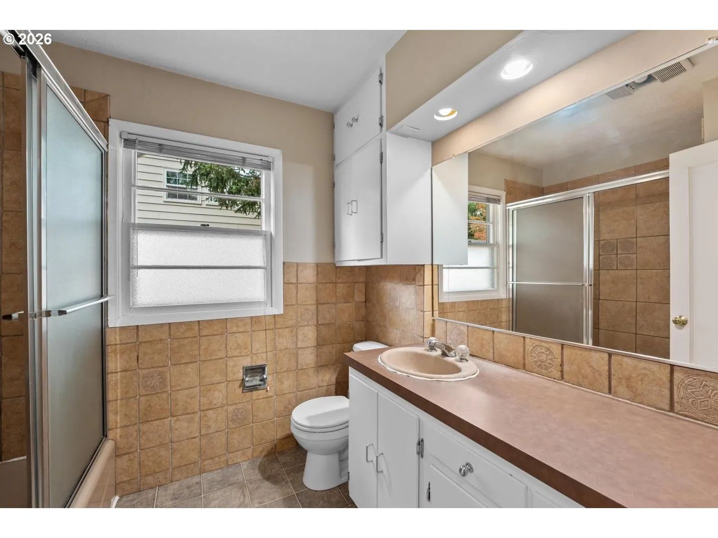 Bathroom-Hall