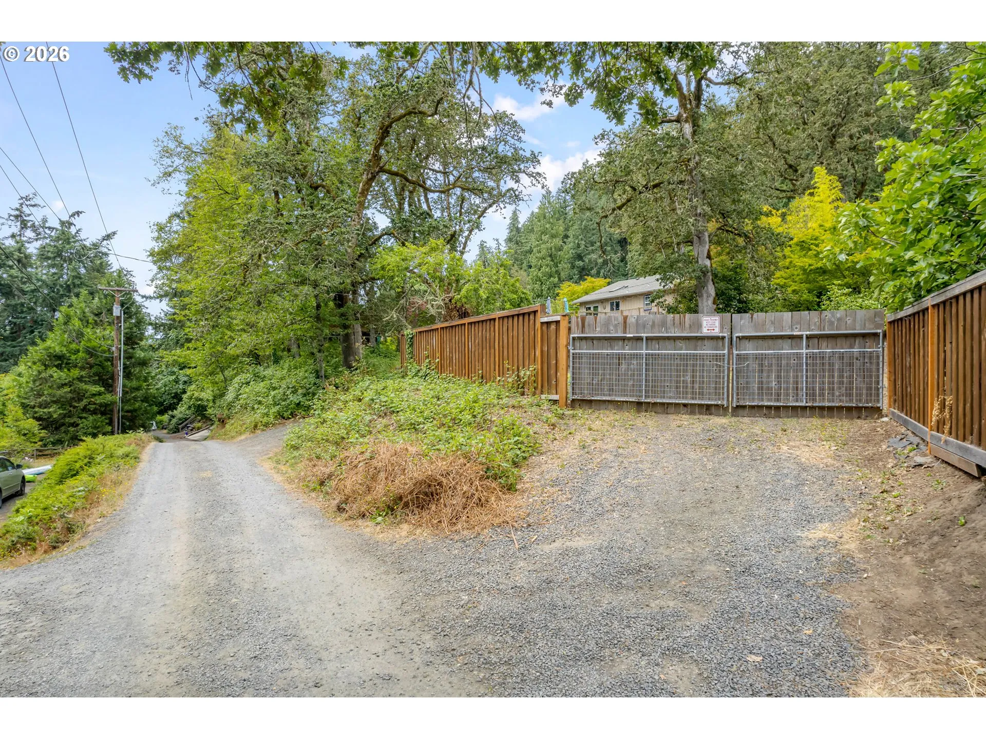 Yard-Fenced