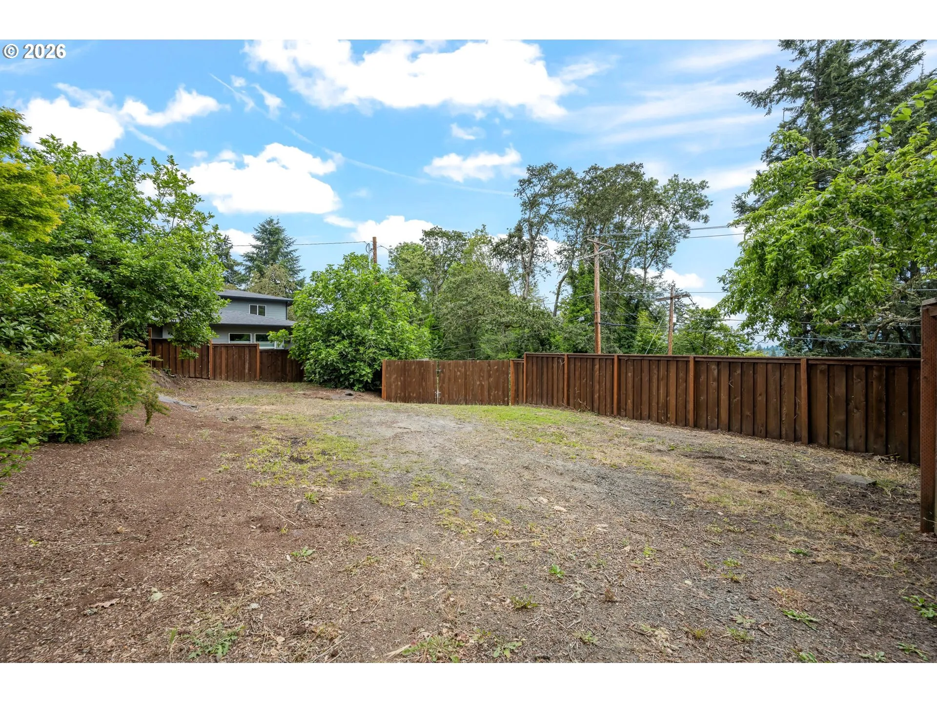 Yard-Fenced