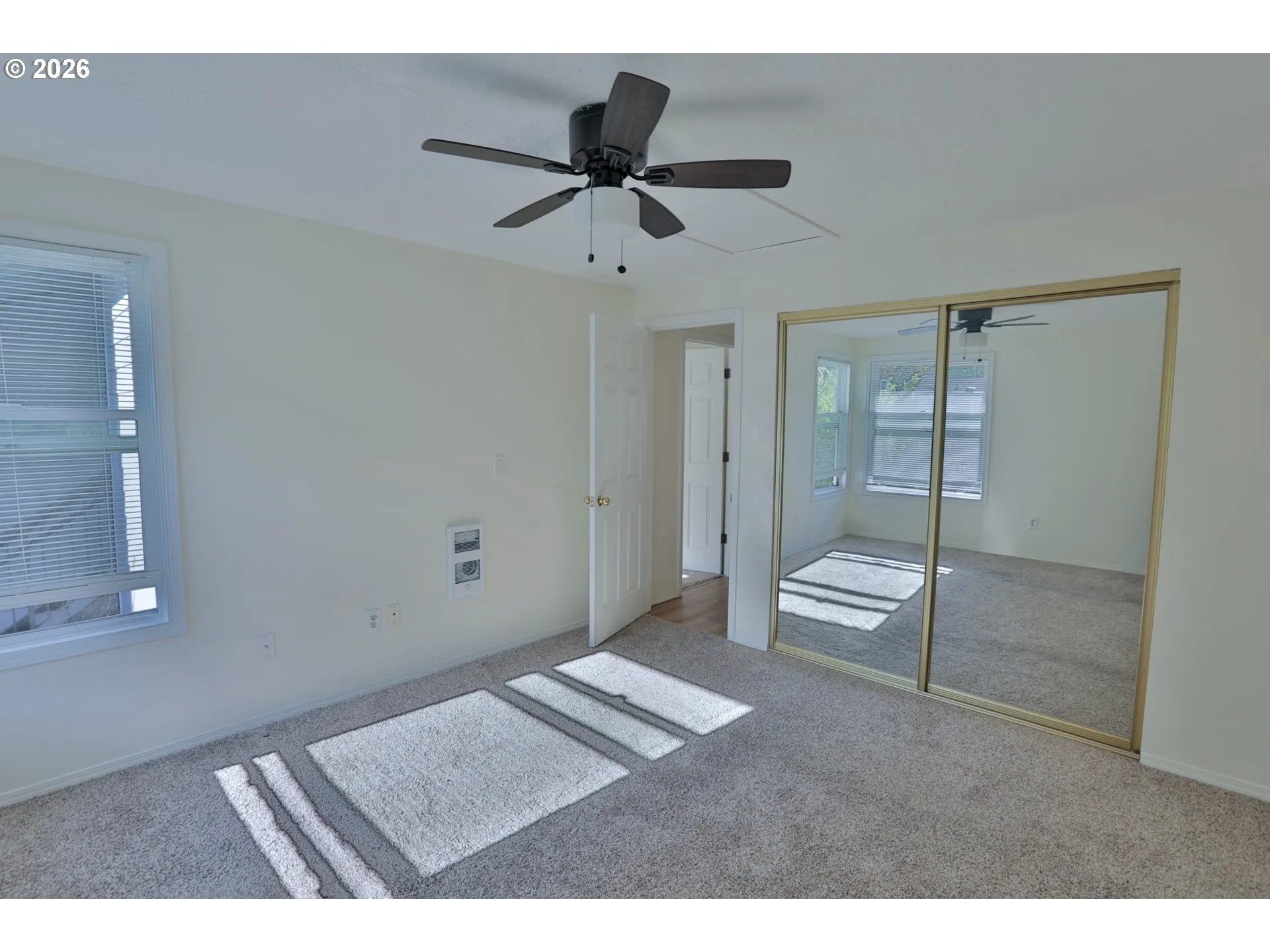Bedroom, Primary-Ceiling Fan