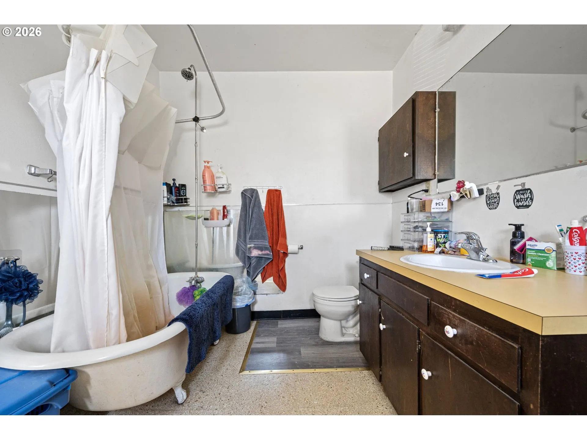 Bathroom-Main