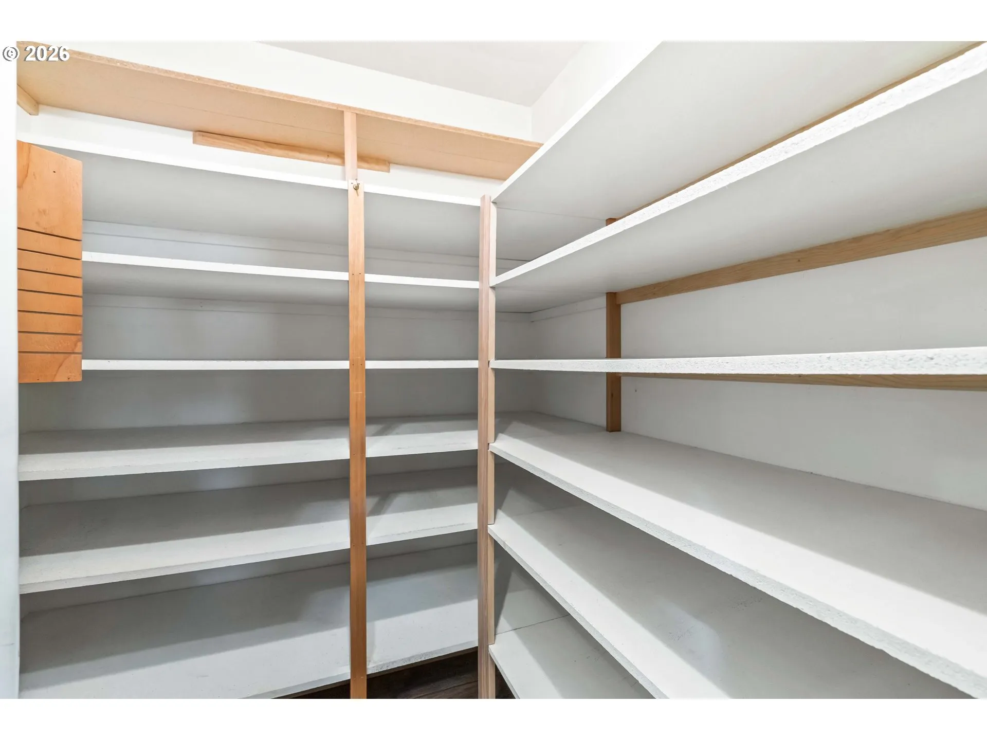Pantry-Main