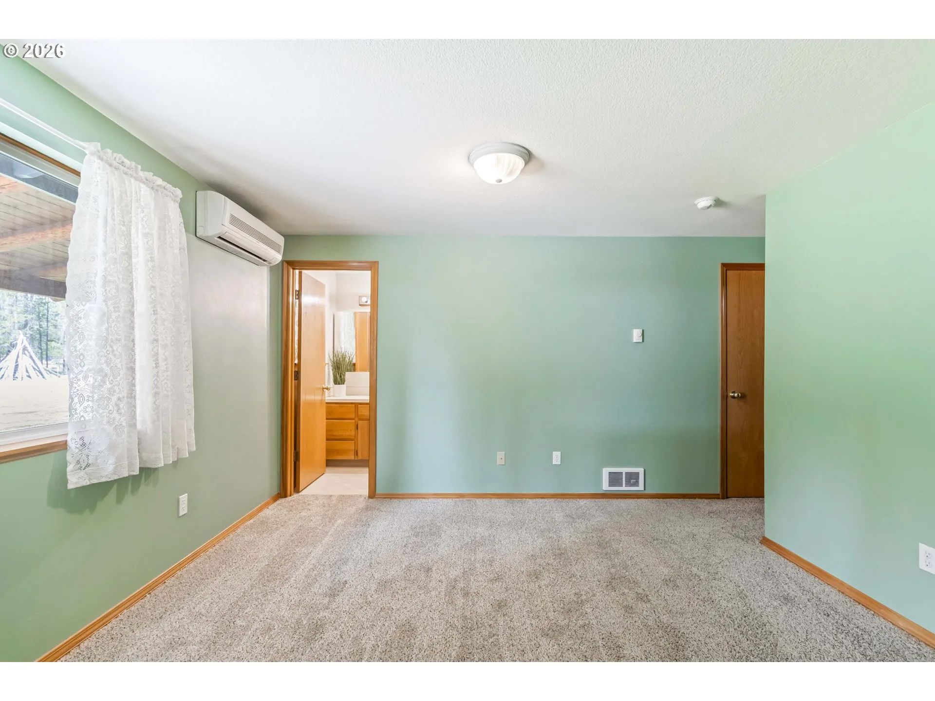 Bedroom, Primary-Walk-In Closet