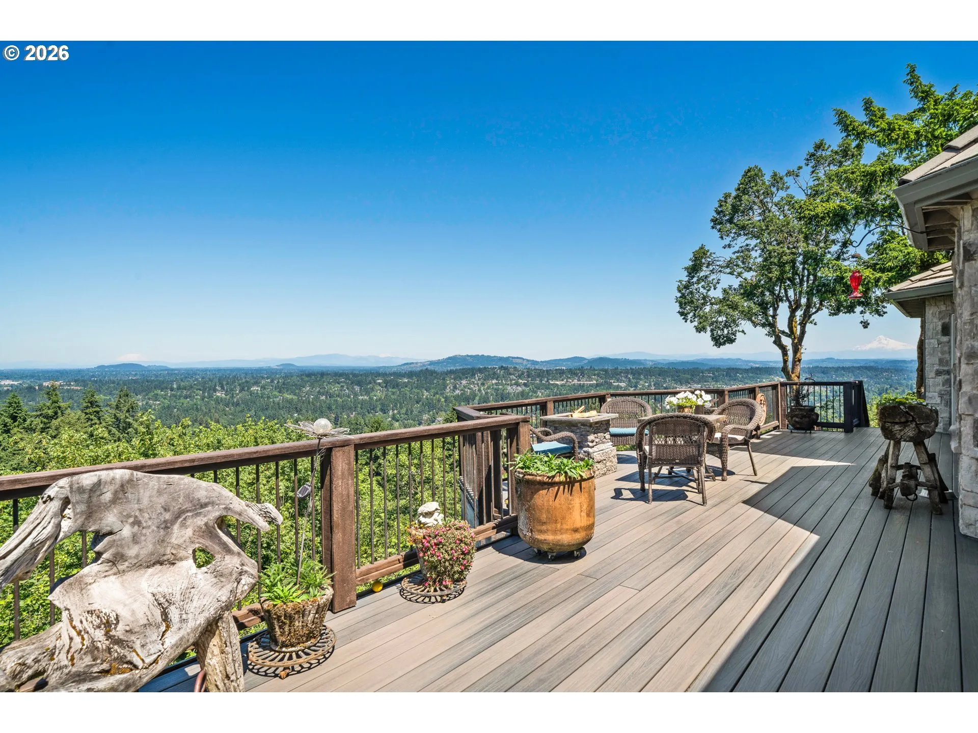 Deck-Main