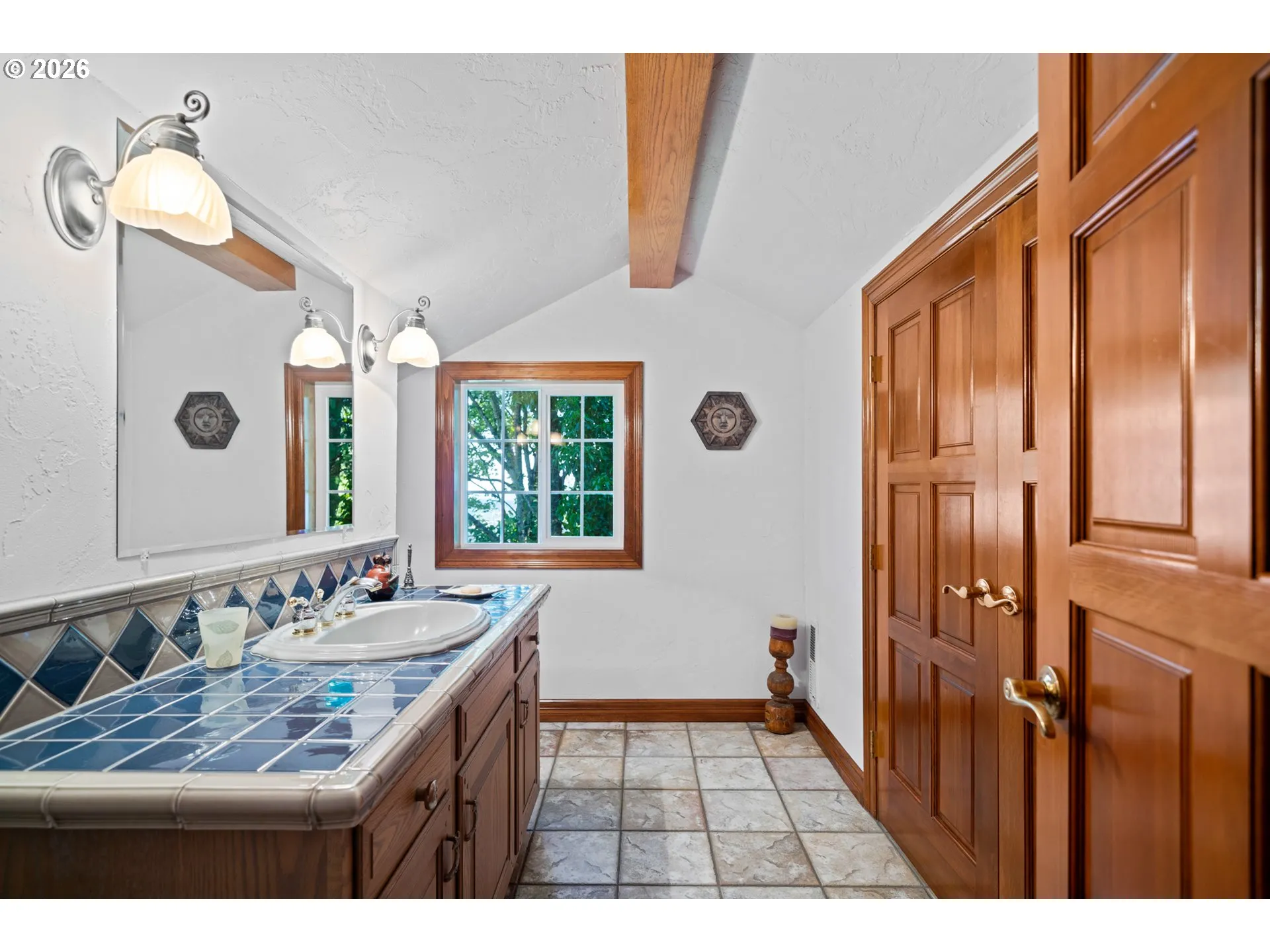 Bathroom, Attached-Half Bath