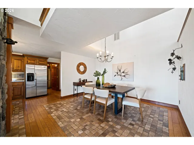 Dining Room-Formal