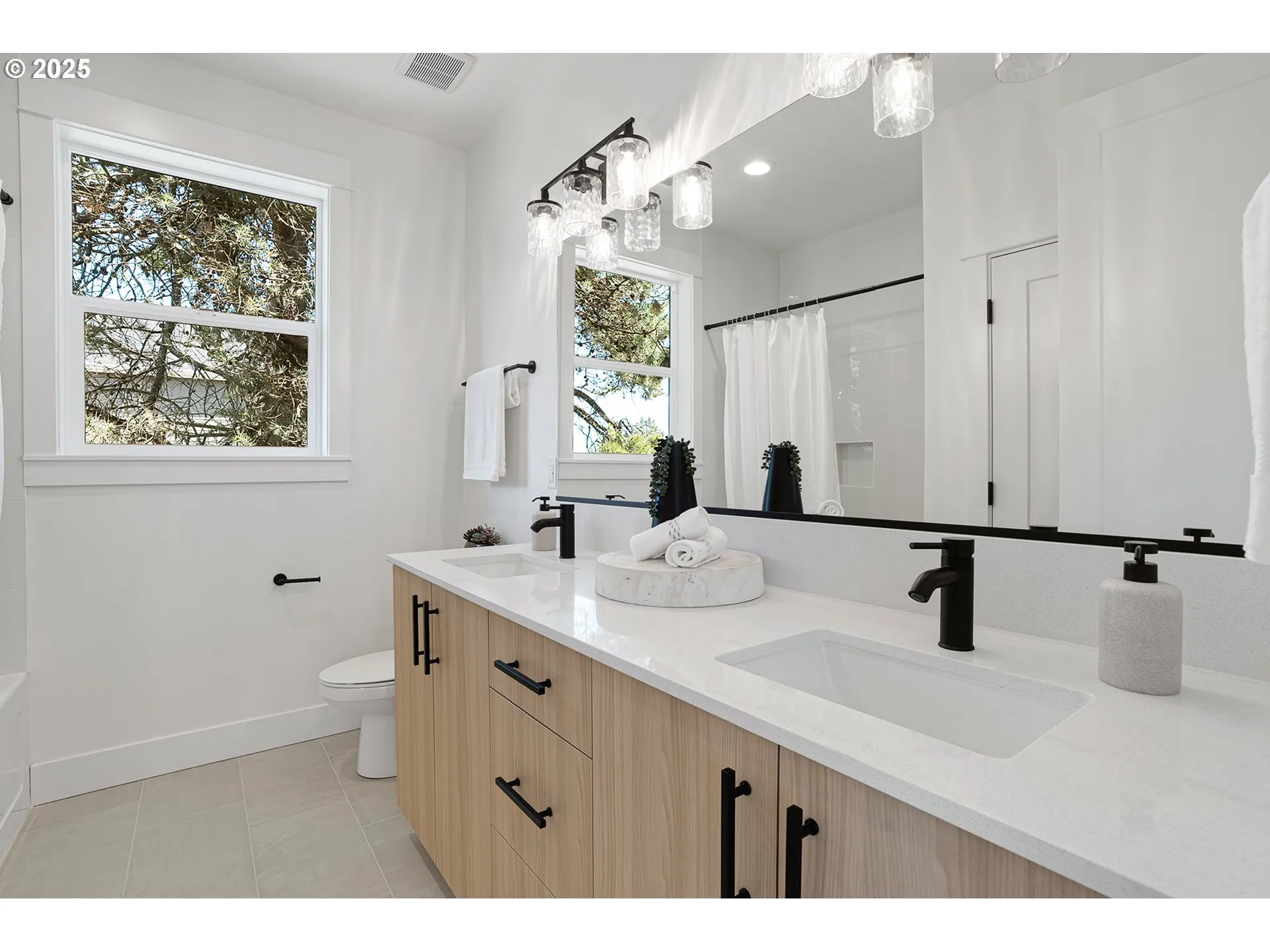 Bathroom-Hall