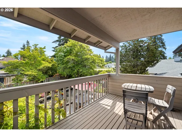 Deck-Upper