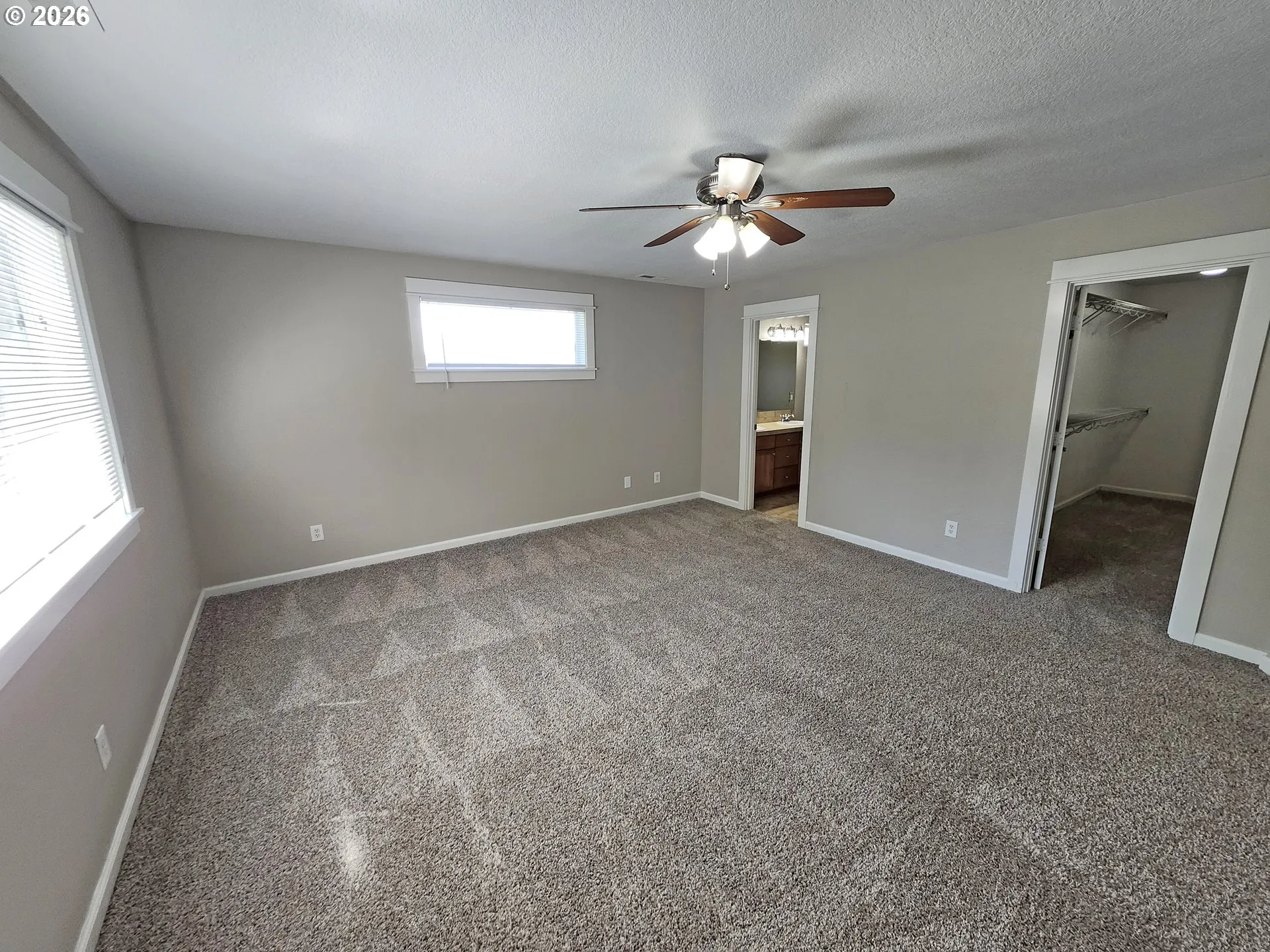 Bedroom, Primary