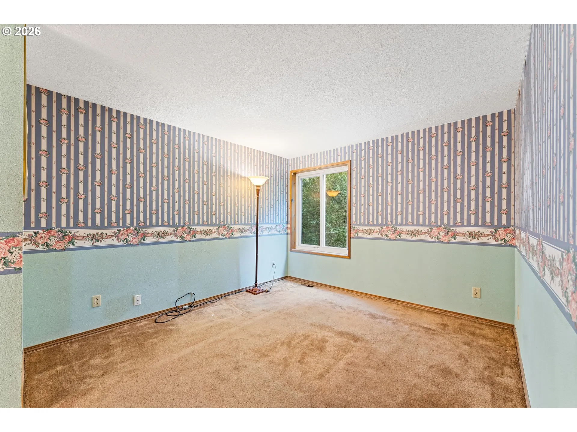 Bedroom, Primary