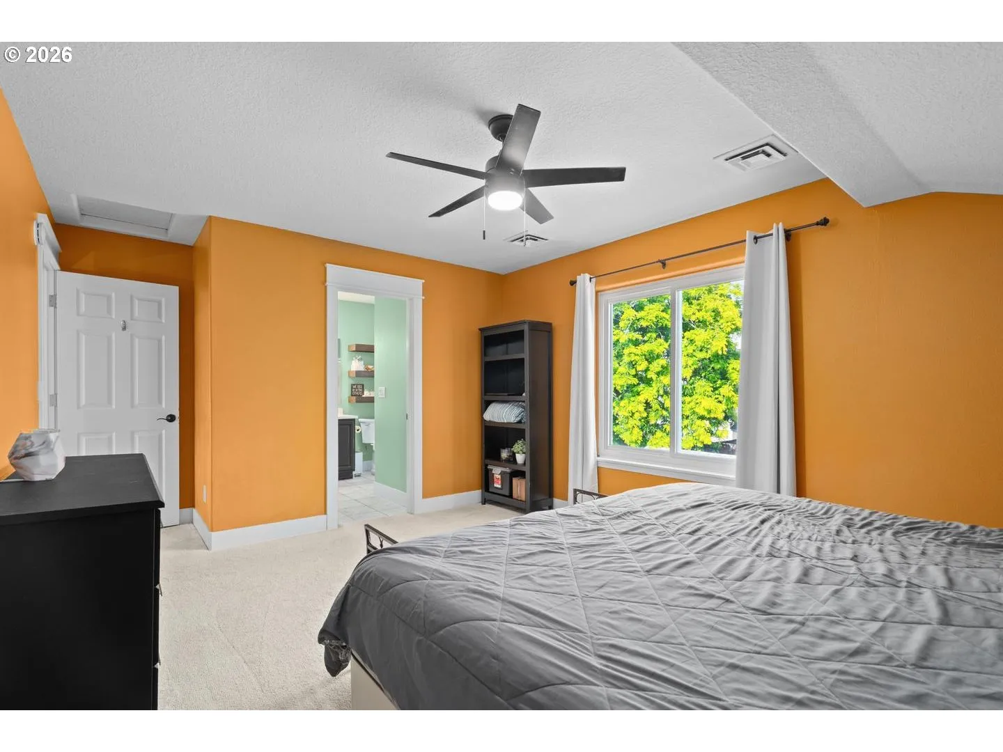 Bedroom, Owner's Suite