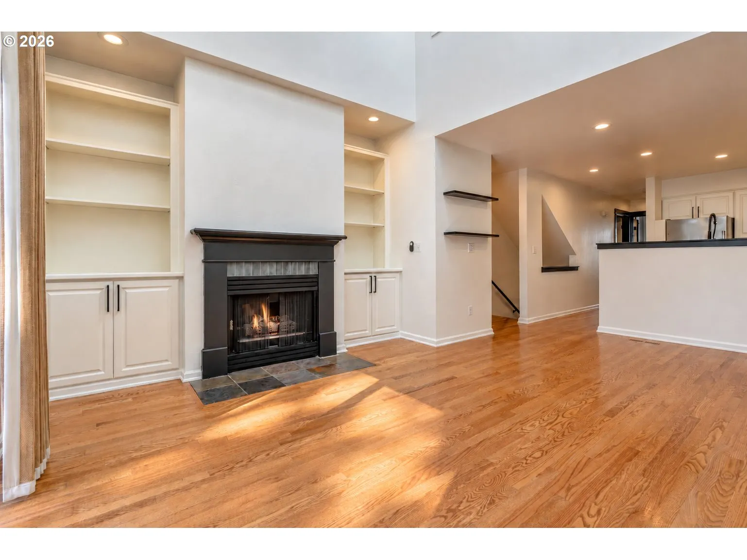 Living Room-Fireplace