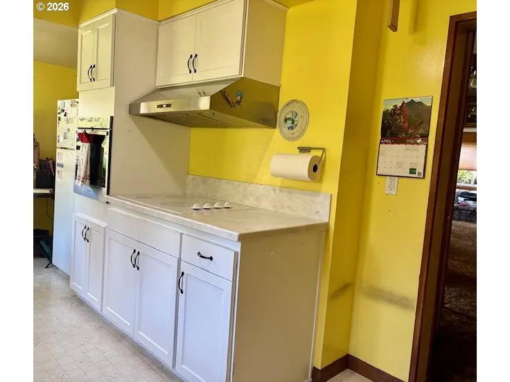 Kitchen-Cooking Island