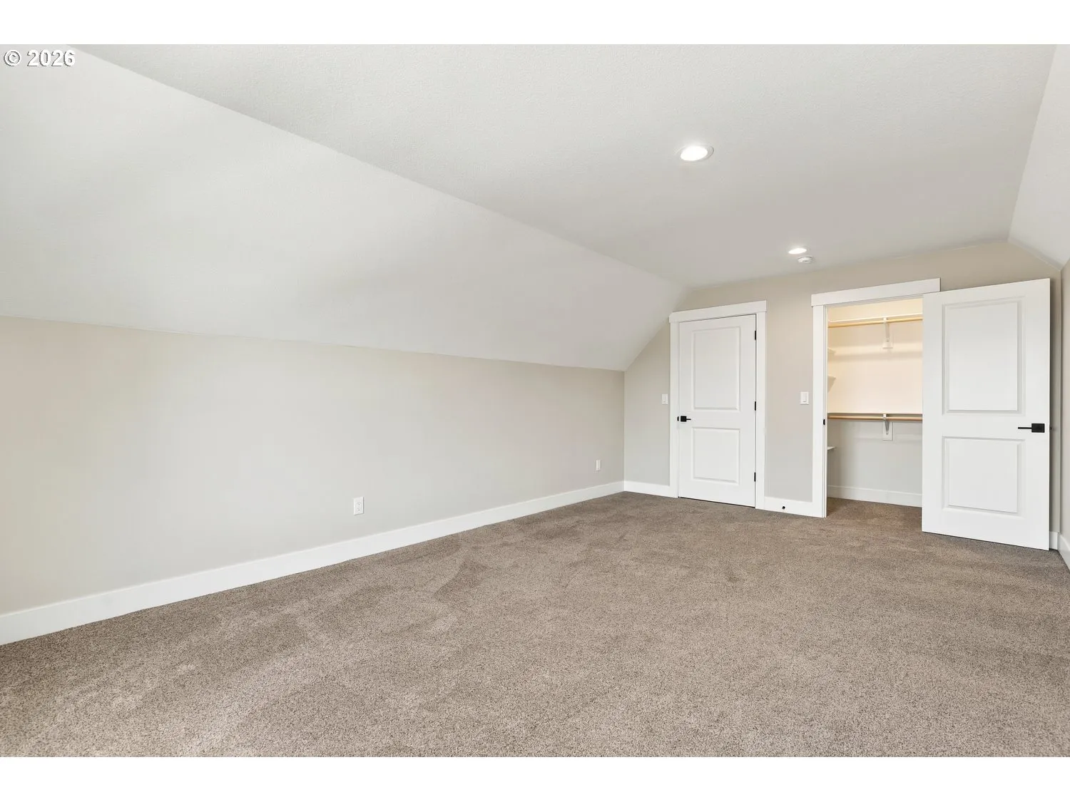 Bonus Room-Upper