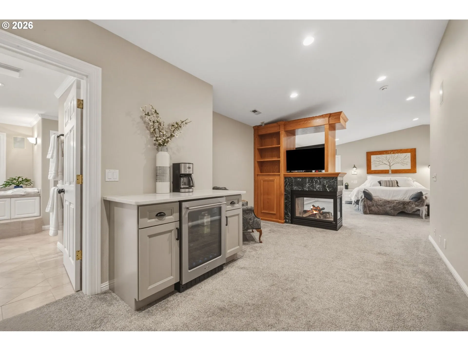 Owner's Suite Bedroom-Vaulted Ceilings