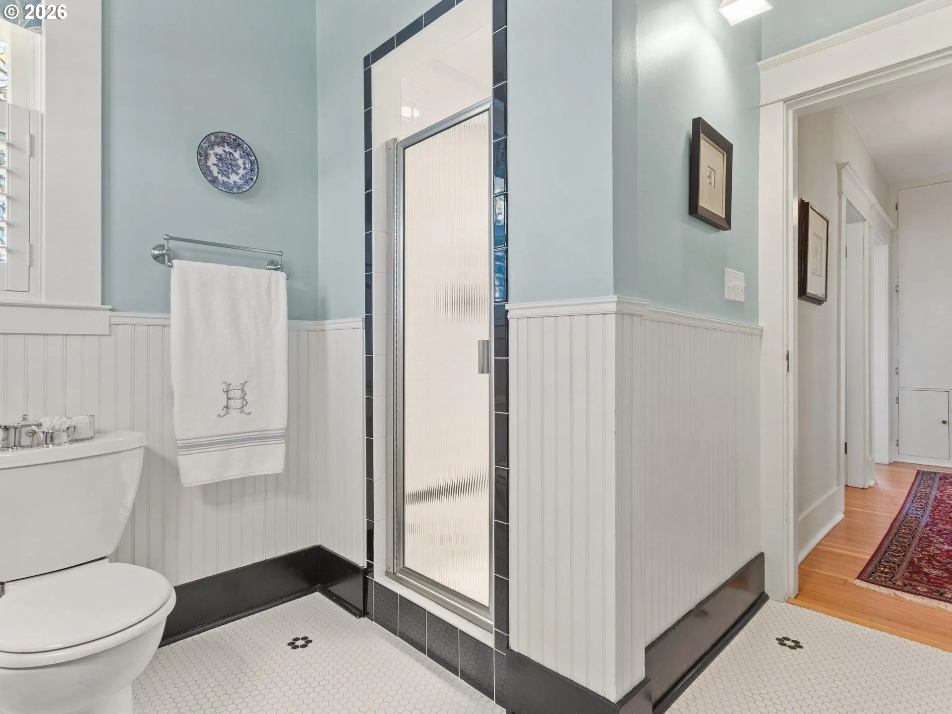 Bathroom-Upper