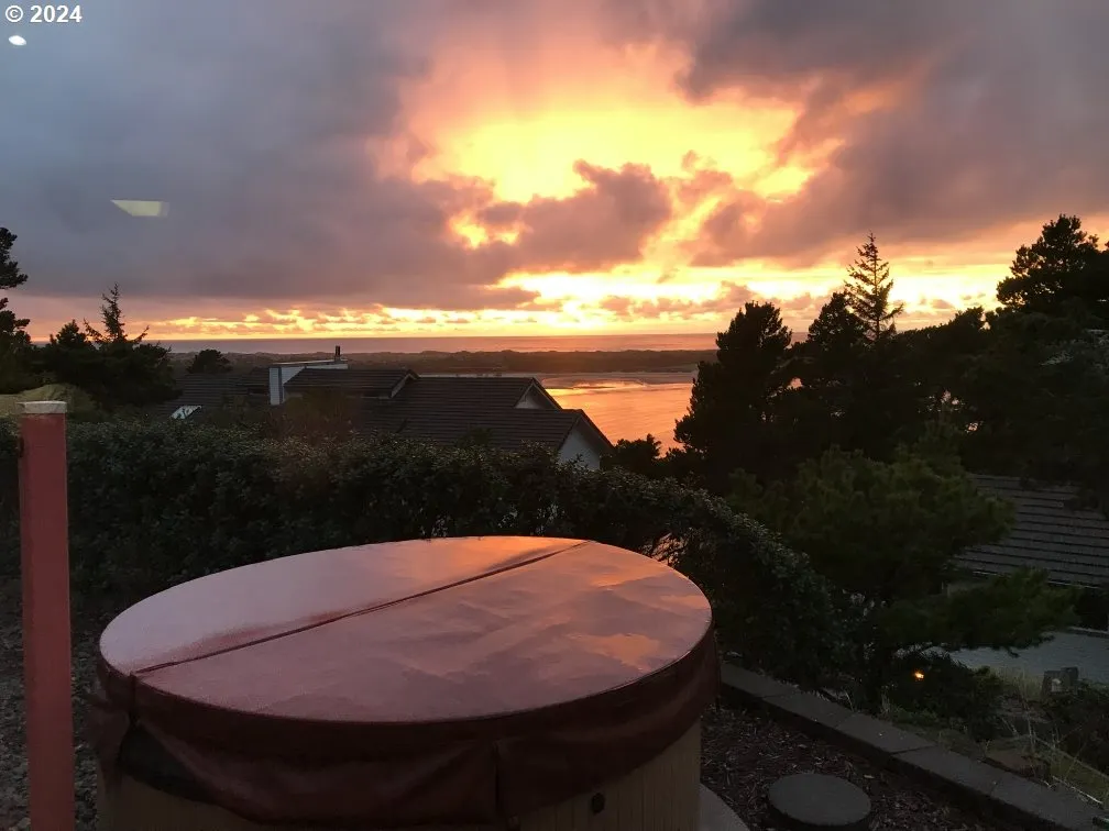 View-Beach/Ocean