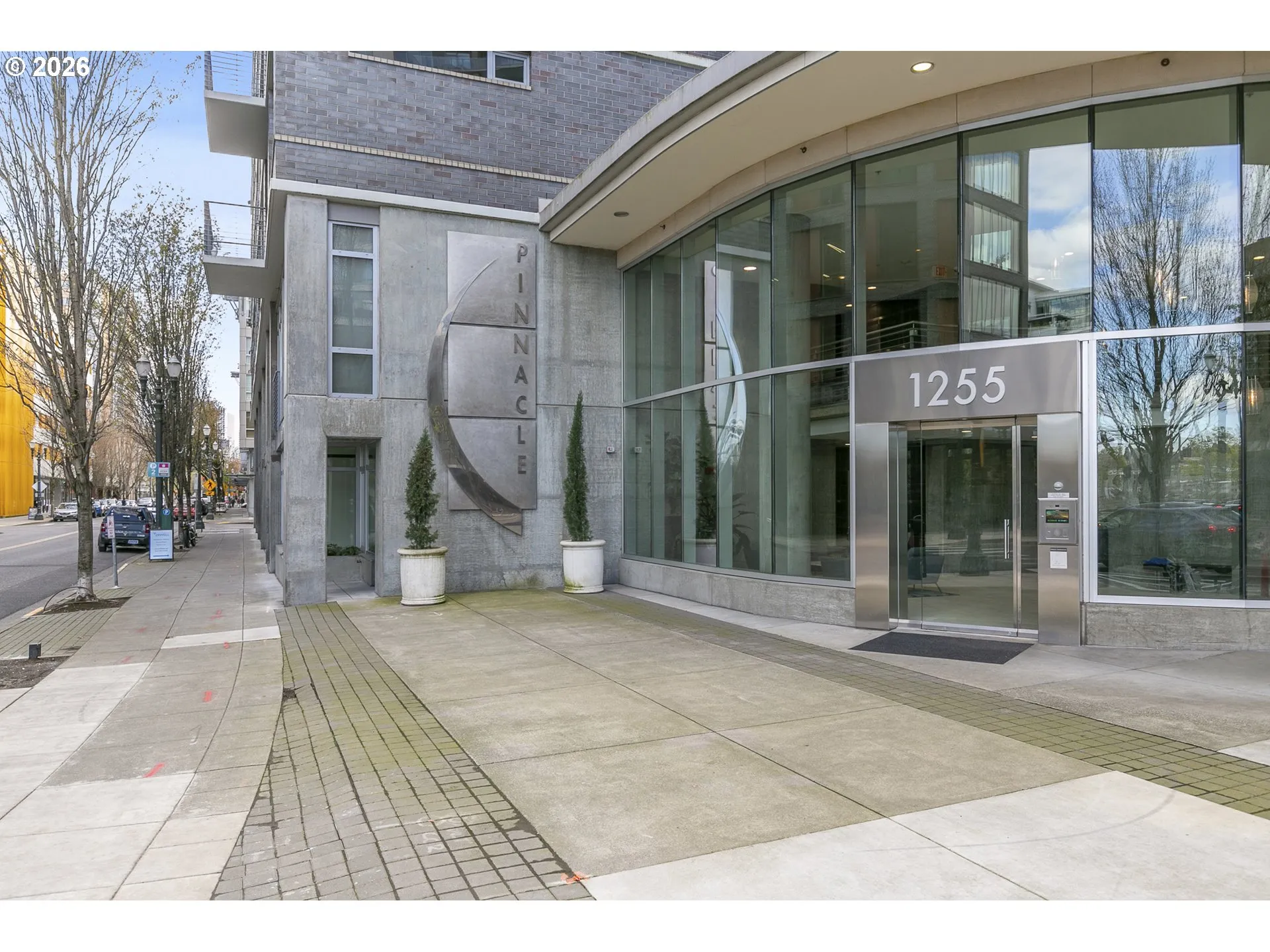 Entrance/Foyer