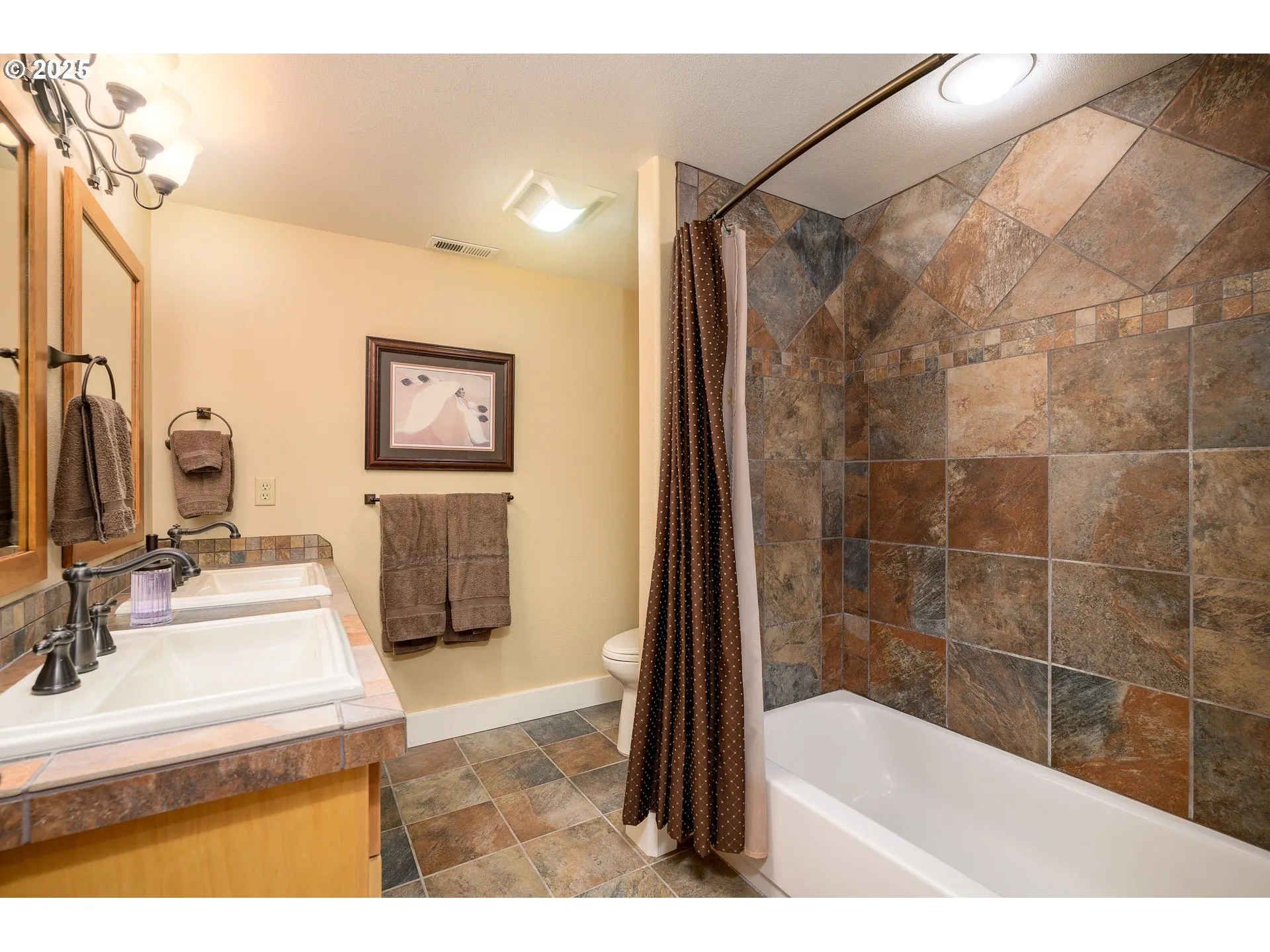 Bathroom-Lower