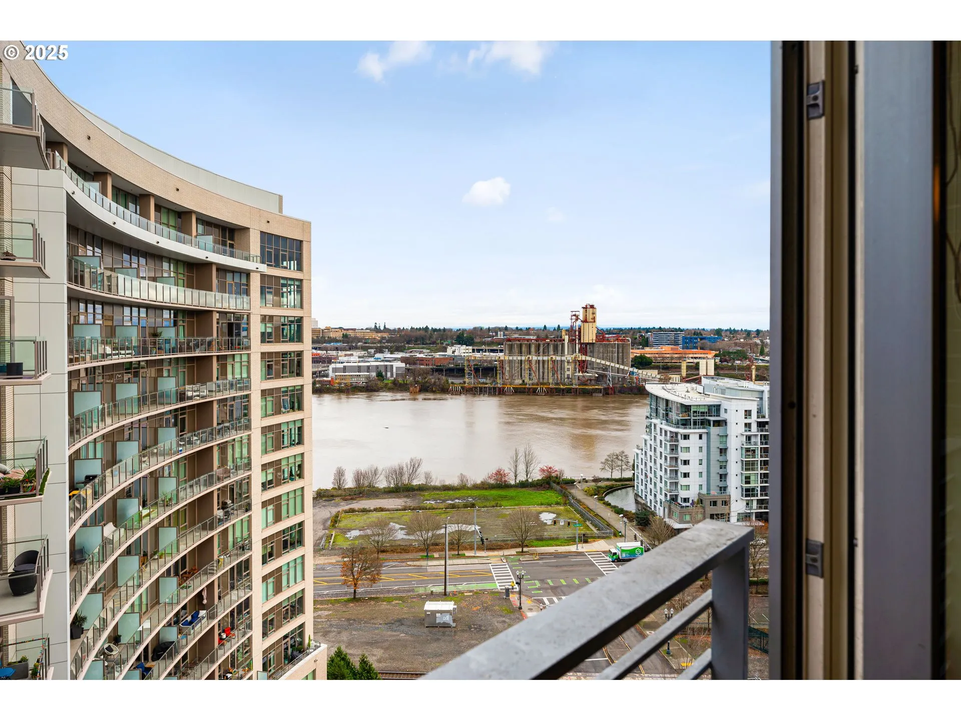 View-River