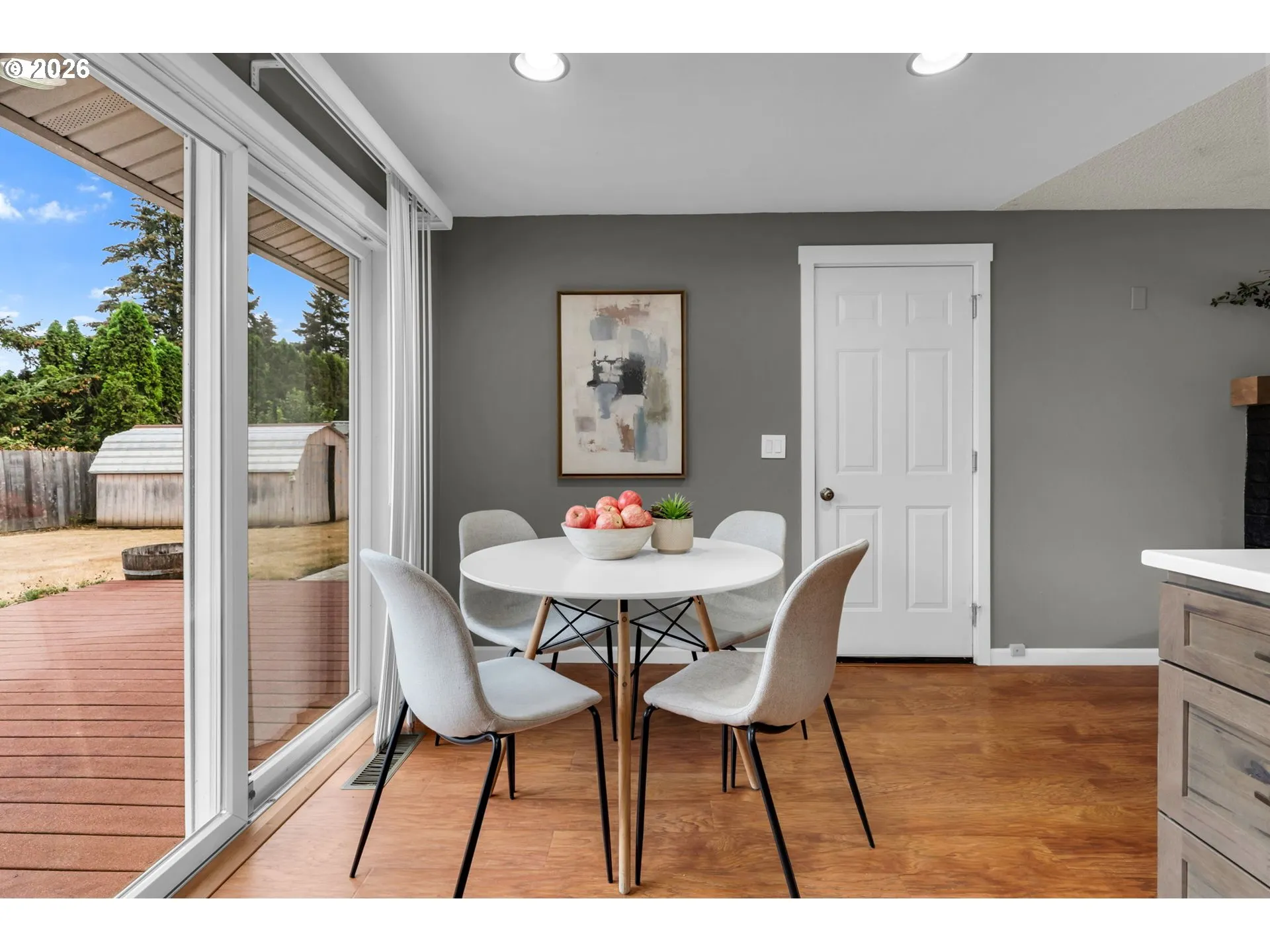 Kitchen/Nook-Eating Area