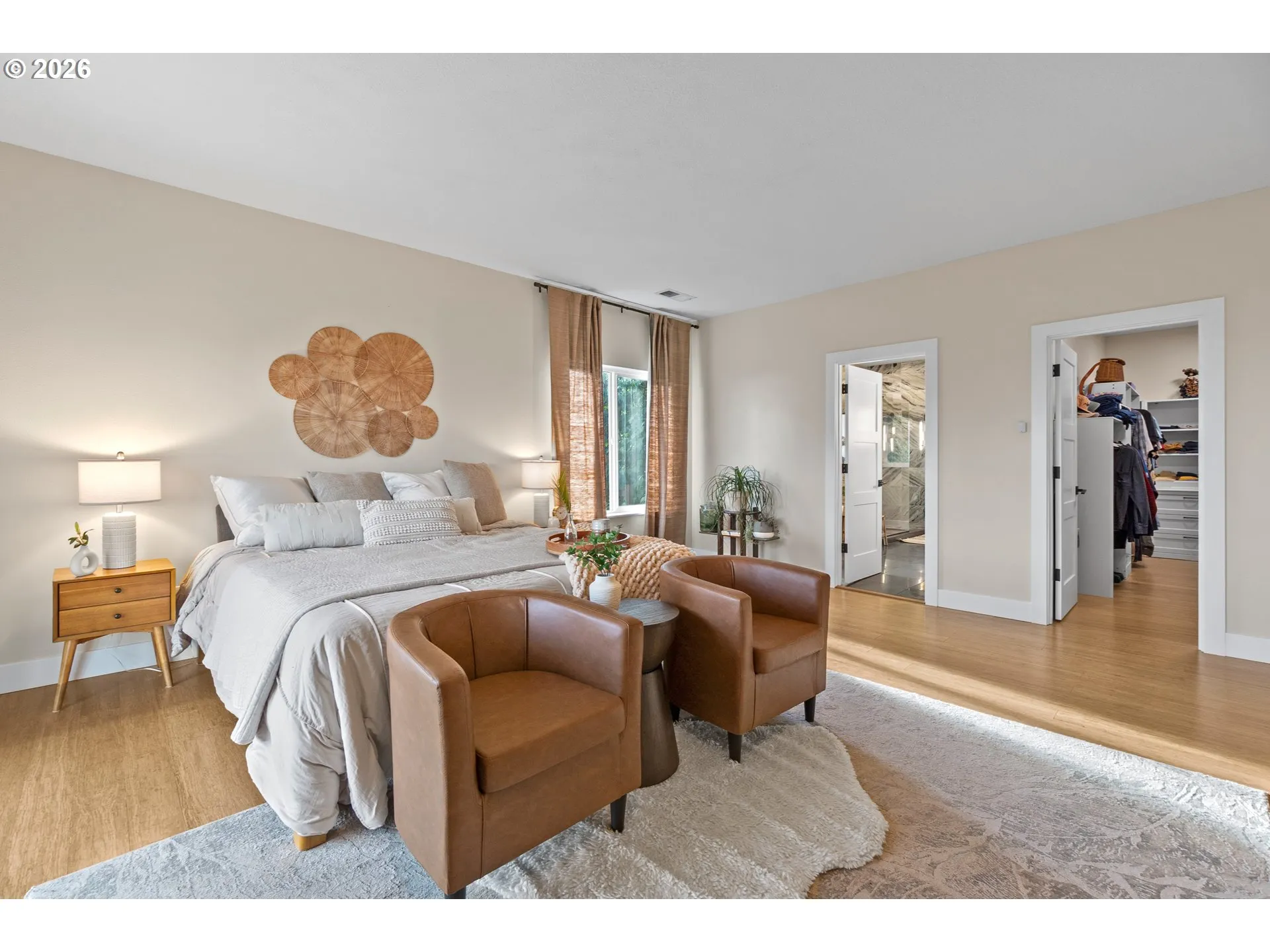 Bedroom, Primary