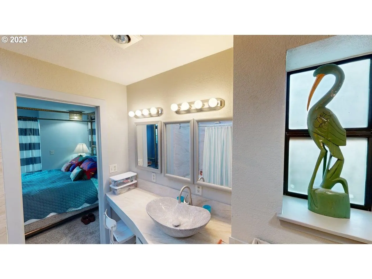 Bathroom, Attached