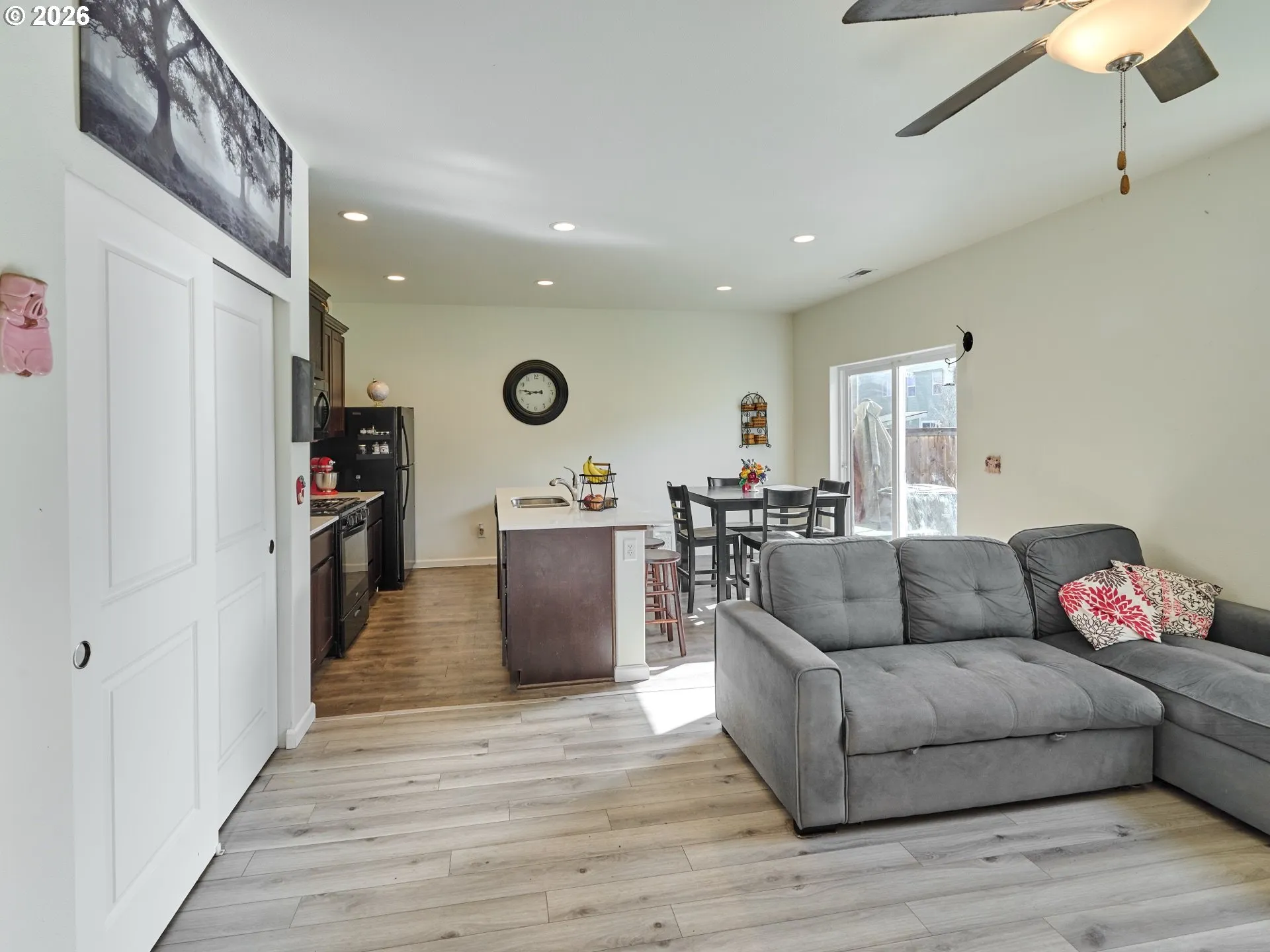 Living Room/Dining Room