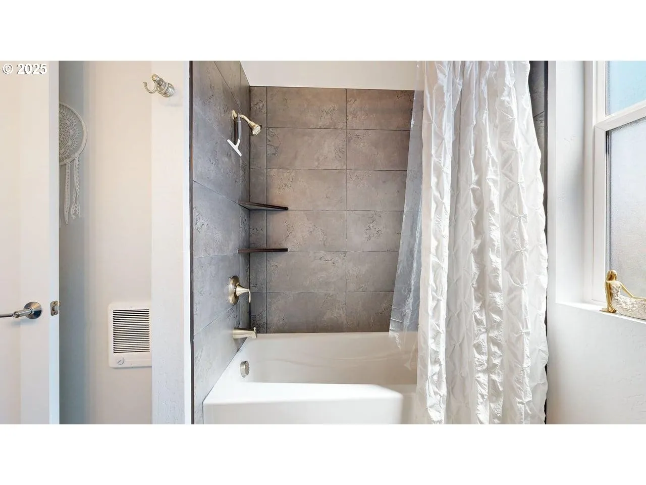Bathroom-Hall