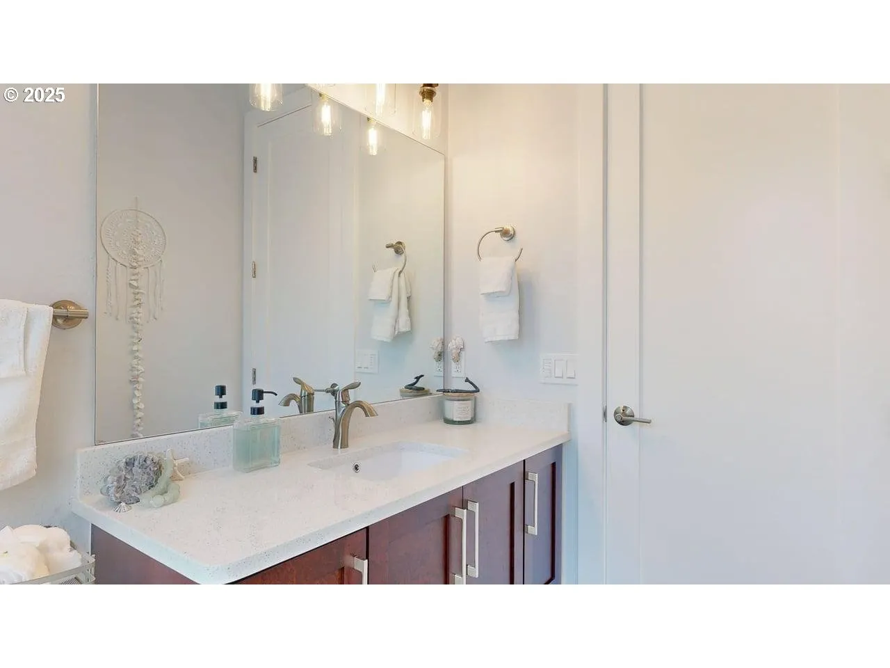 Bathroom-Hall