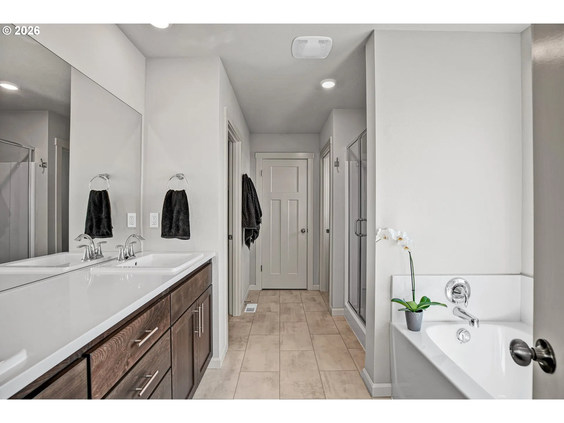 Attached Bathroom #1-Full Bathroom