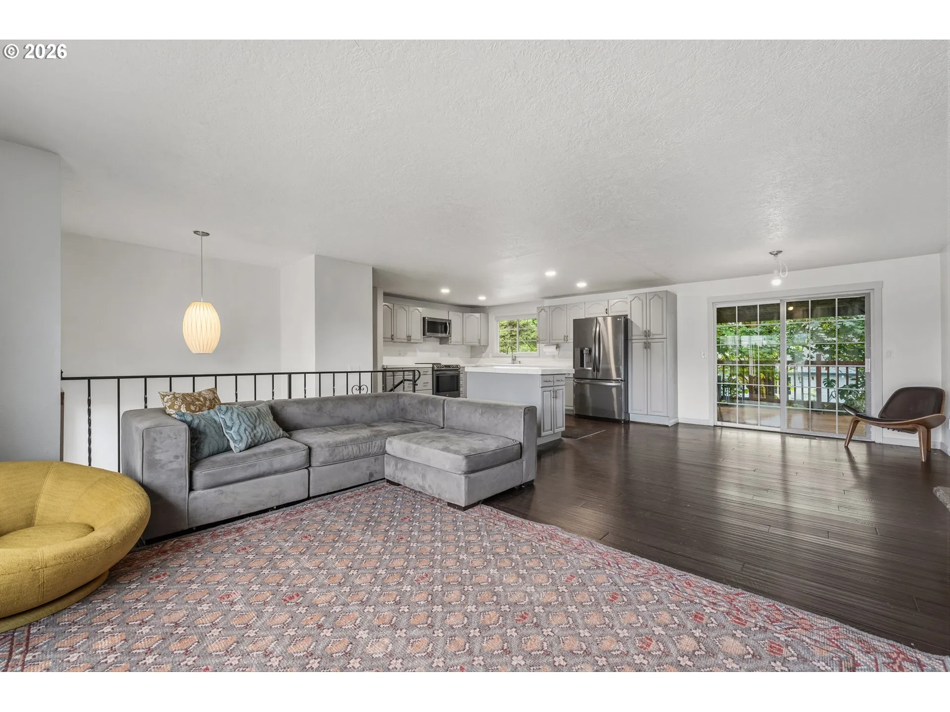 Living Room/Dining Room