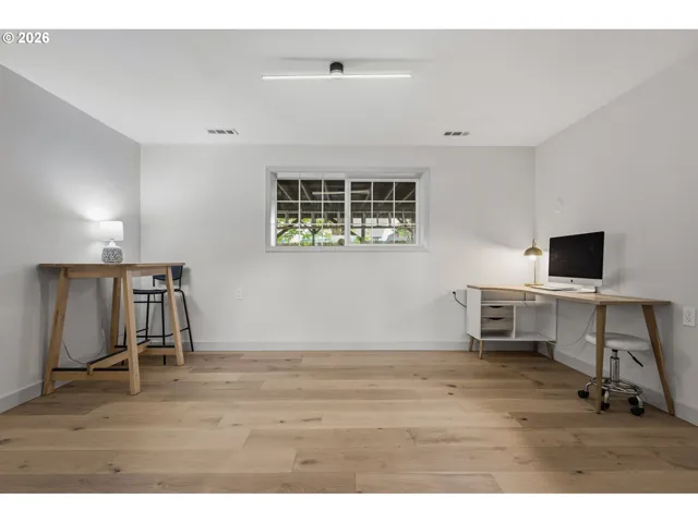 Den/Office-Lower