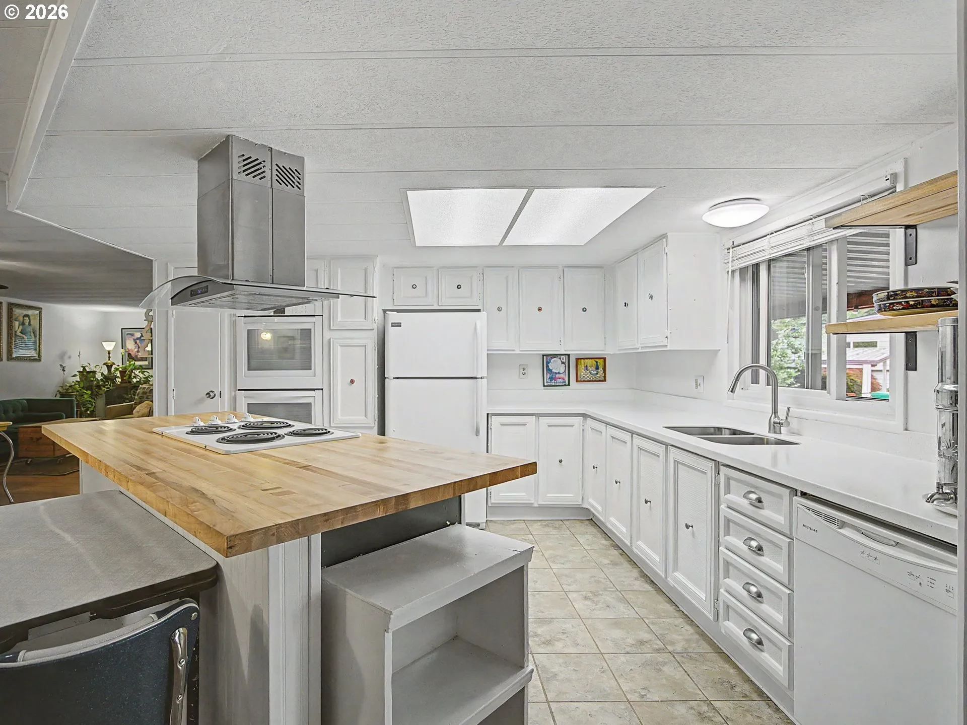 Kitchen-Island