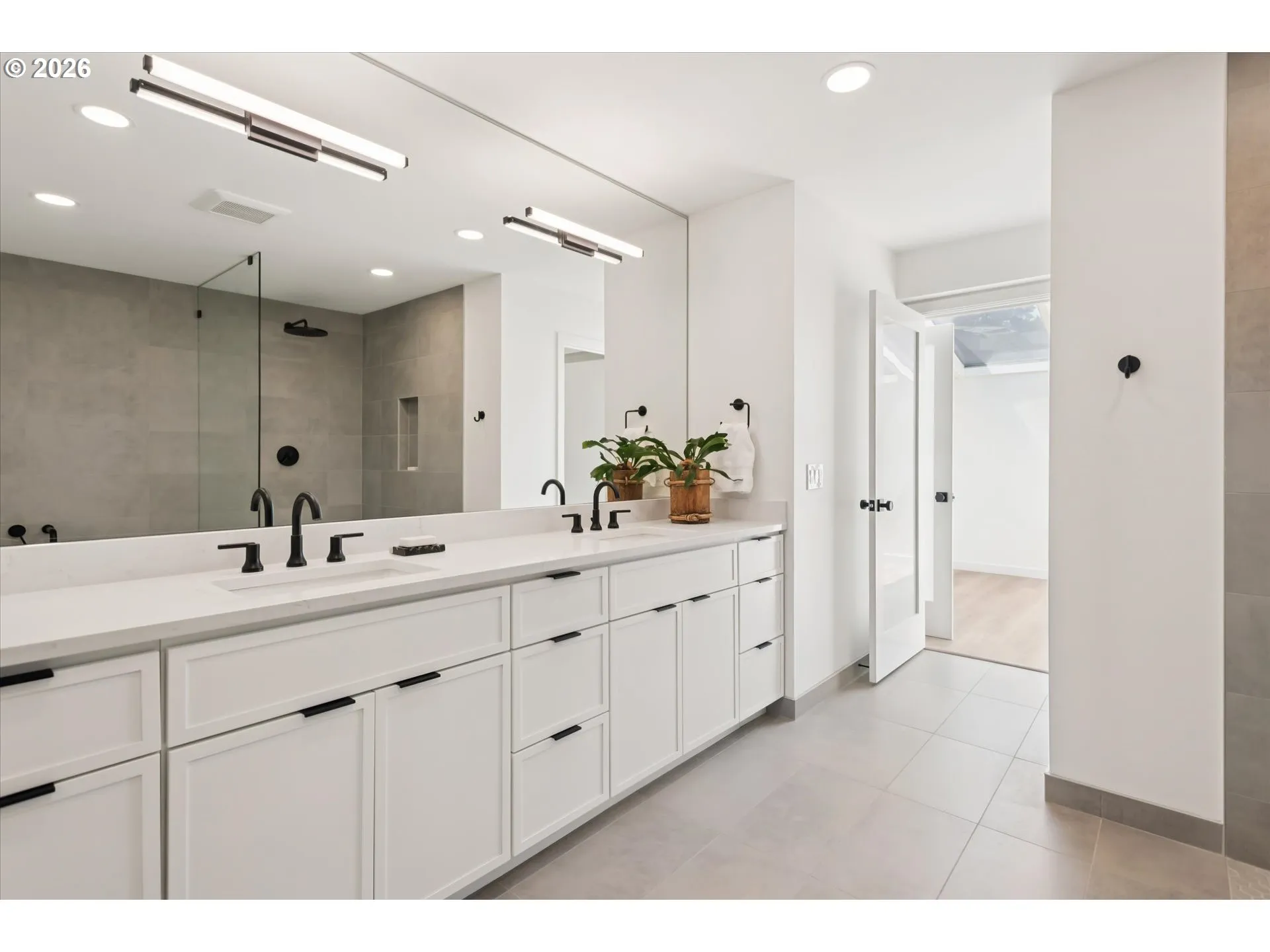 Primary Bedroom-Attached Bathroom