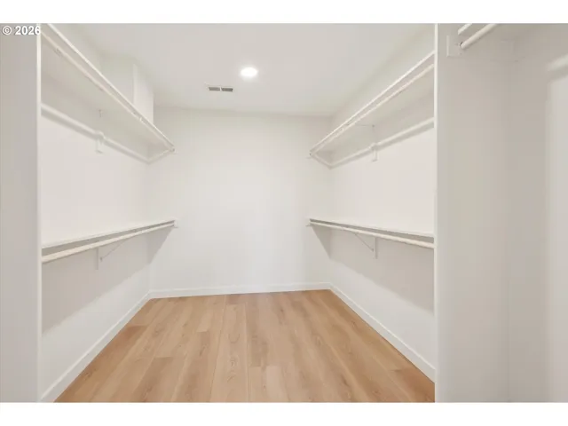 Bedroom-Walk-In Closet