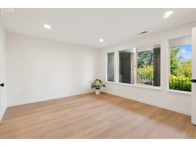 Bedroom, Primary #2-Lower